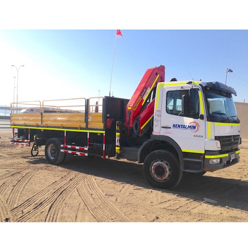 Camion Pluma